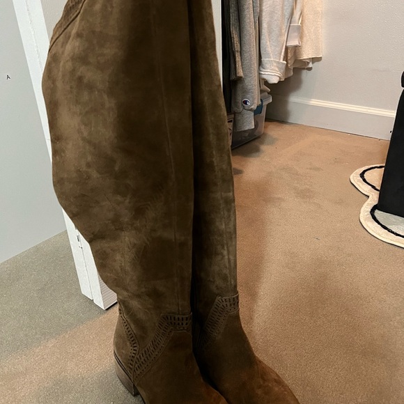 Vince Camuto Over the knee boots size 8.5 medium / 38.5 - Picture 4 of 5